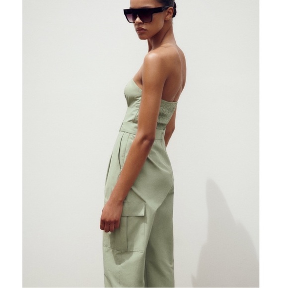Zara Green Jumpsuit - Picture 5 of 10